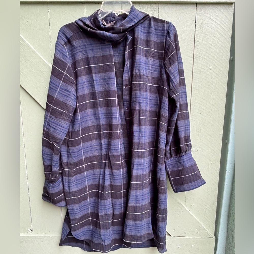BCBGMaxAzria Blue and Black Plaid Button-Up Shirt